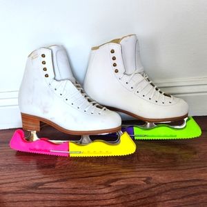 GAM Skates Women Figure Skate 0049 size 8 B FITS US WOMEN 8.5-9